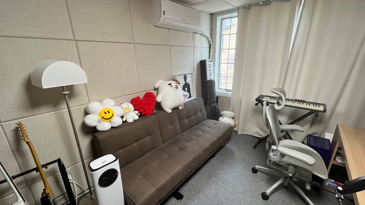 작업실 사진 2