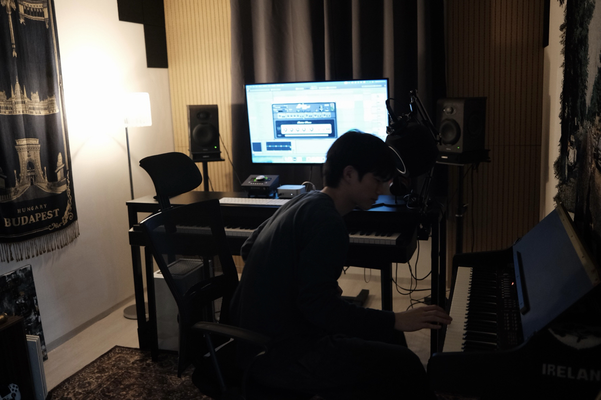 성북동 개인 작업실에서 MIDI / 작곡 레슨합니다!